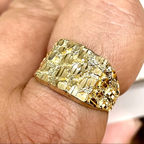 Brand New 10K Real Gold Square Nugget Ring - Picture 10 of 17